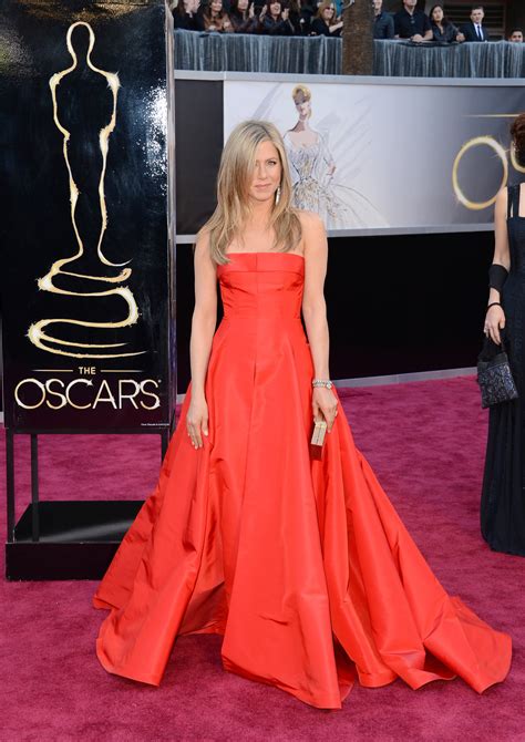 The 25 Best and Worst Oscar Gowns of All